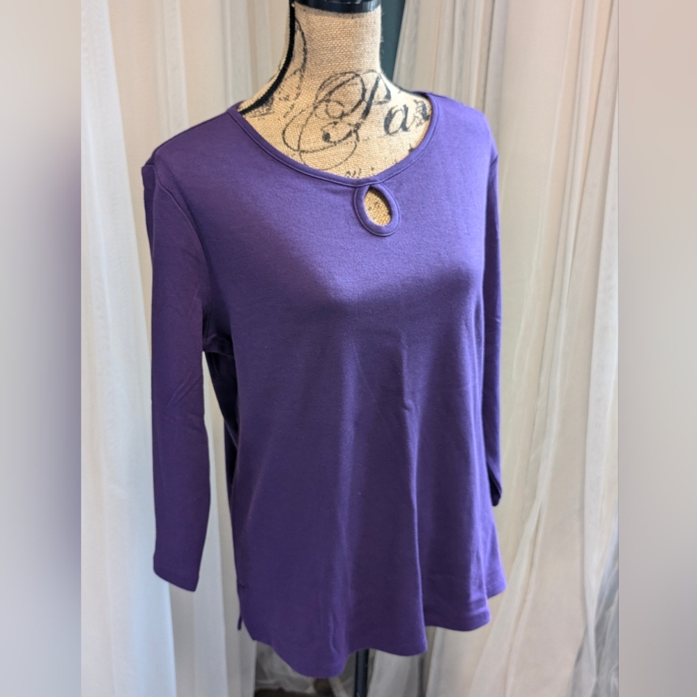 Draper's and Damon's 3/4 sleeve top
